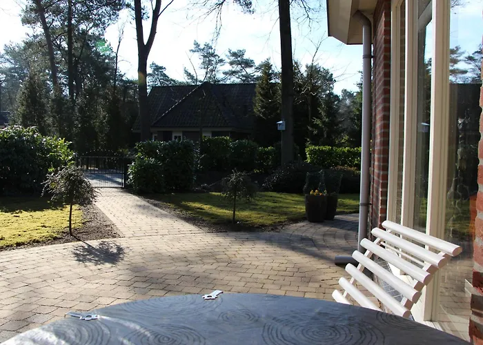 Comfortable, Fully Equipped House In Nature, Wheelchair Friendly, Free Internet Pensionat